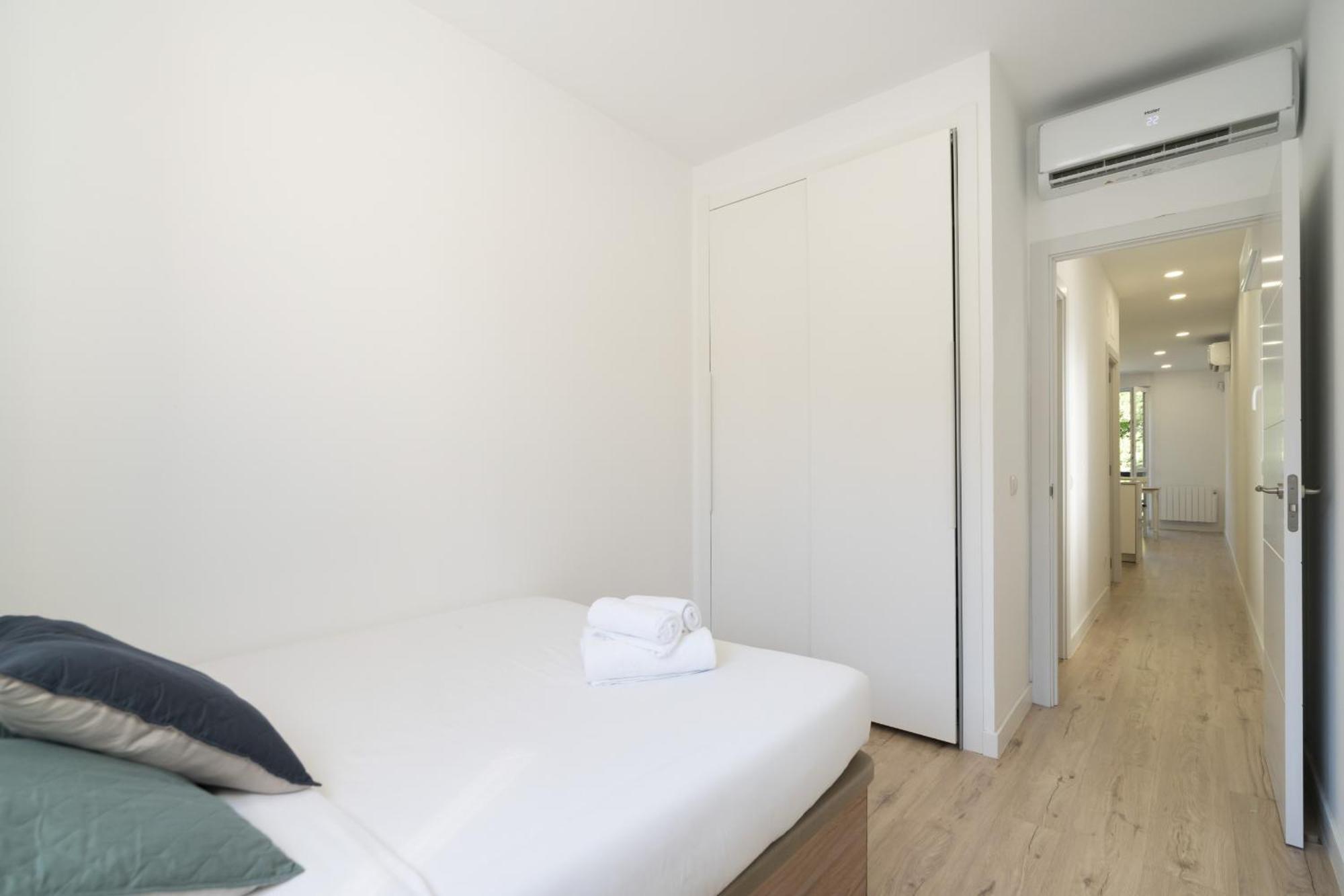 Apartamentos En La Avda De La Albufera Alquiler Temporal มาดริด ภายนอก รูปภาพ