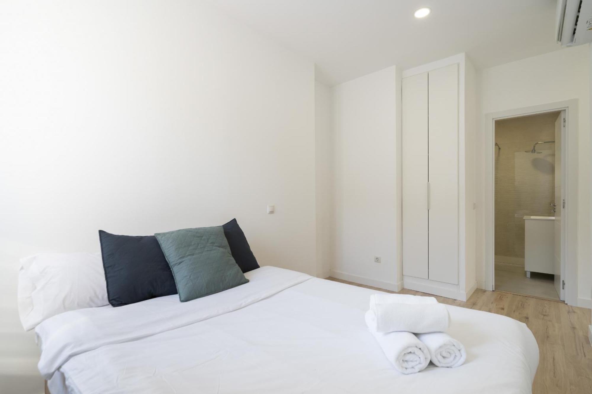 Apartamentos En La Avda De La Albufera Alquiler Temporal มาดริด ภายนอก รูปภาพ